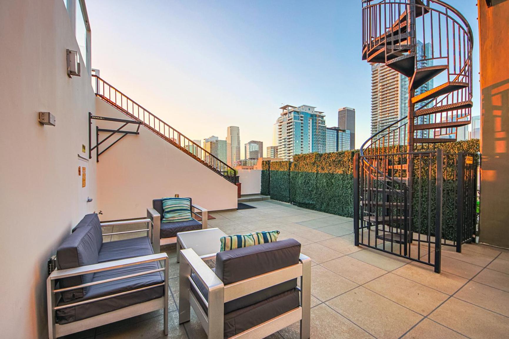 Апартаменты Stunning 1 Bdr 1 Bth, Pool, Jacuzzi Лос-Анджелес Экстерьер фото