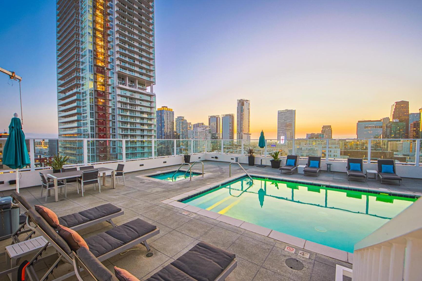 Апартаменты Stunning 1 Bdr 1 Bth, Pool, Jacuzzi Лос-Анджелес Экстерьер фото